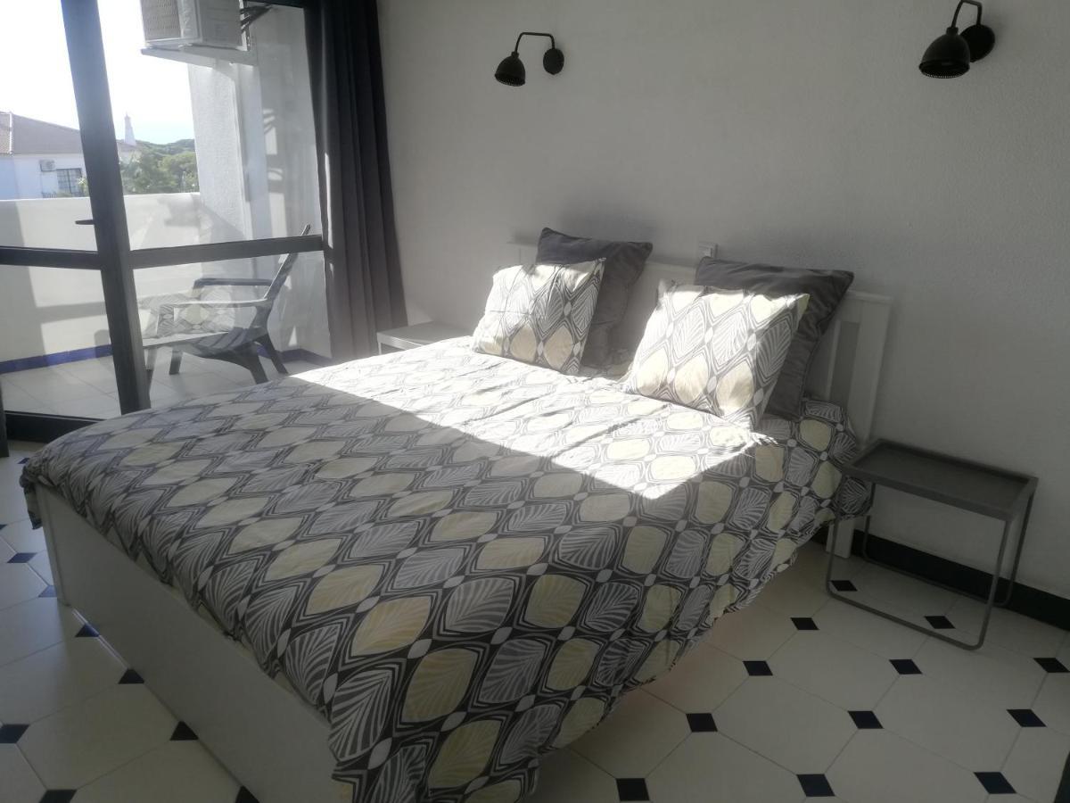 Edificio Coral Apartment Albufeira Luaran gambar